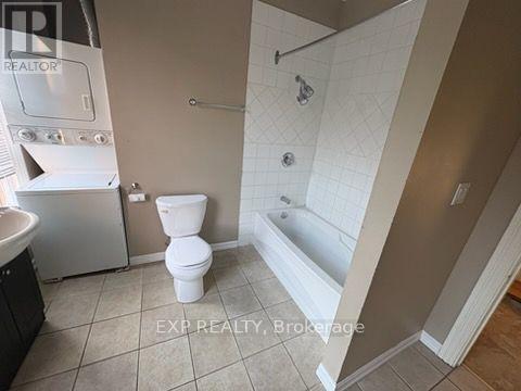Upper - 118 Stinson Street Property Photo 6