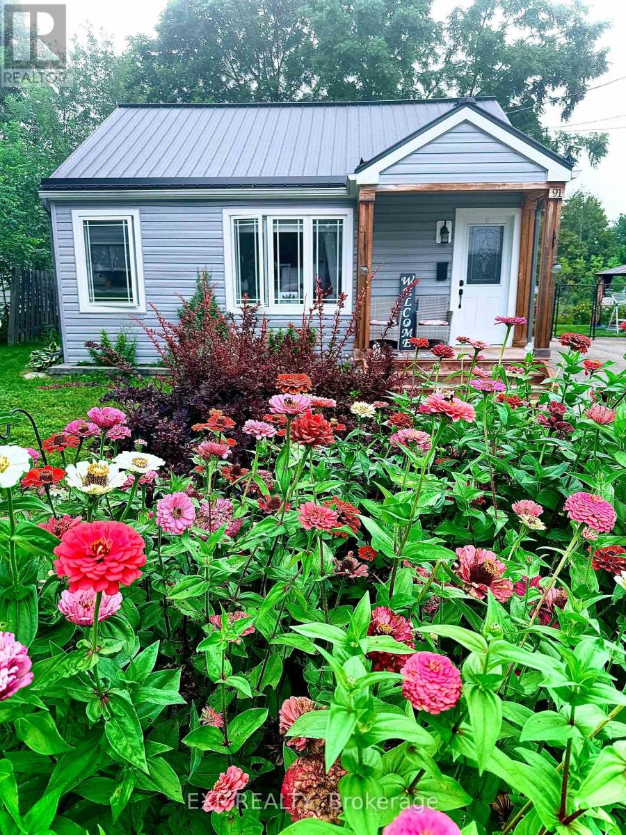 91 Beckwith Street E Property Photo 1