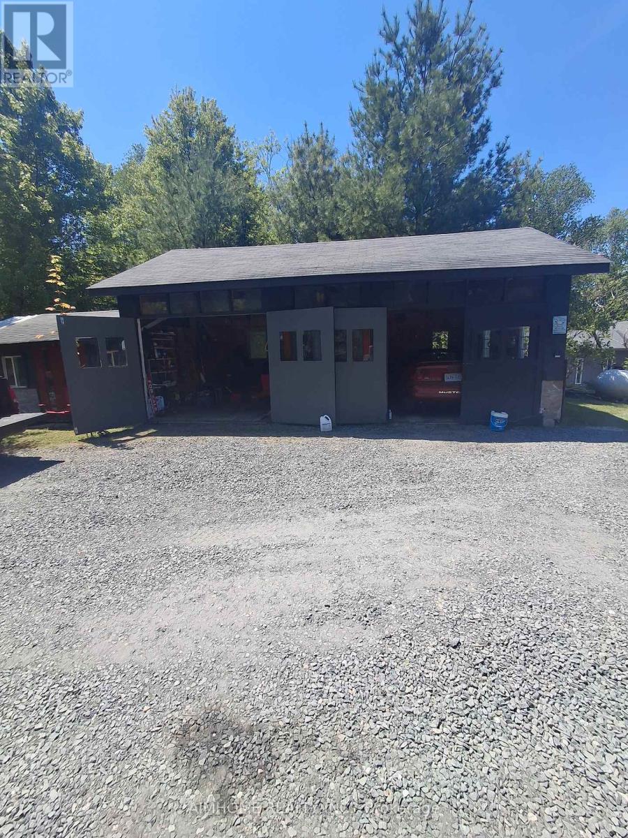 1 Genes Court Property Photo 10