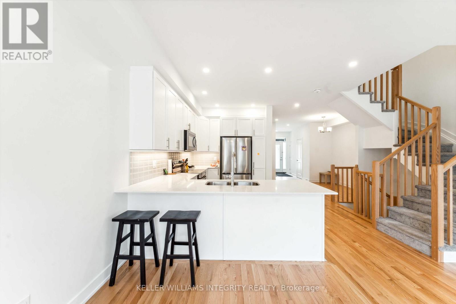 330 Makobe Lane Property Photo 14