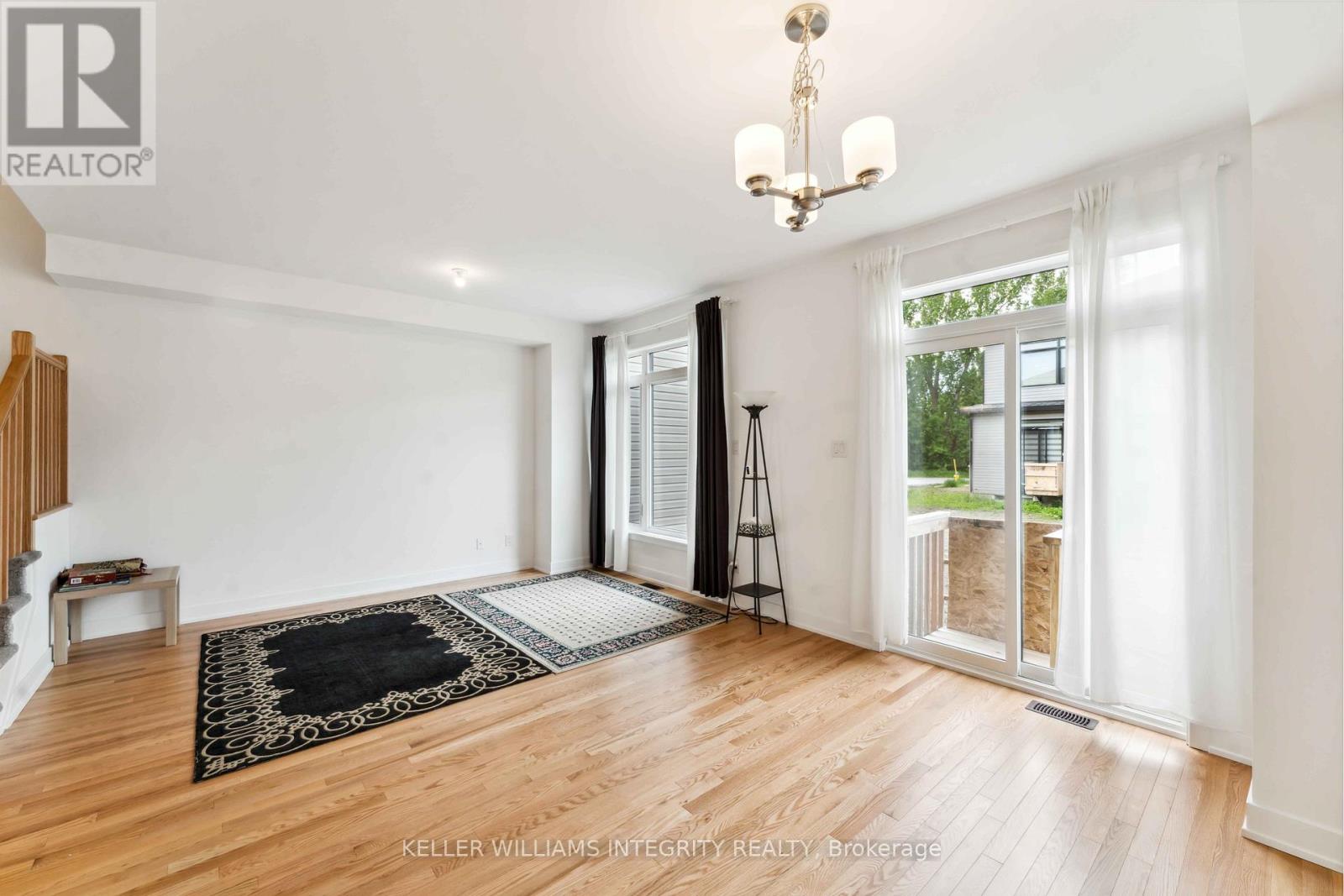 330 Makobe Lane Property Photo 16