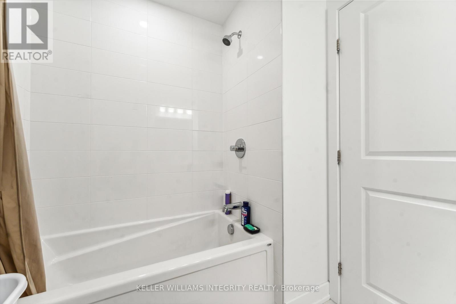 330 Makobe Lane Property Photo 29