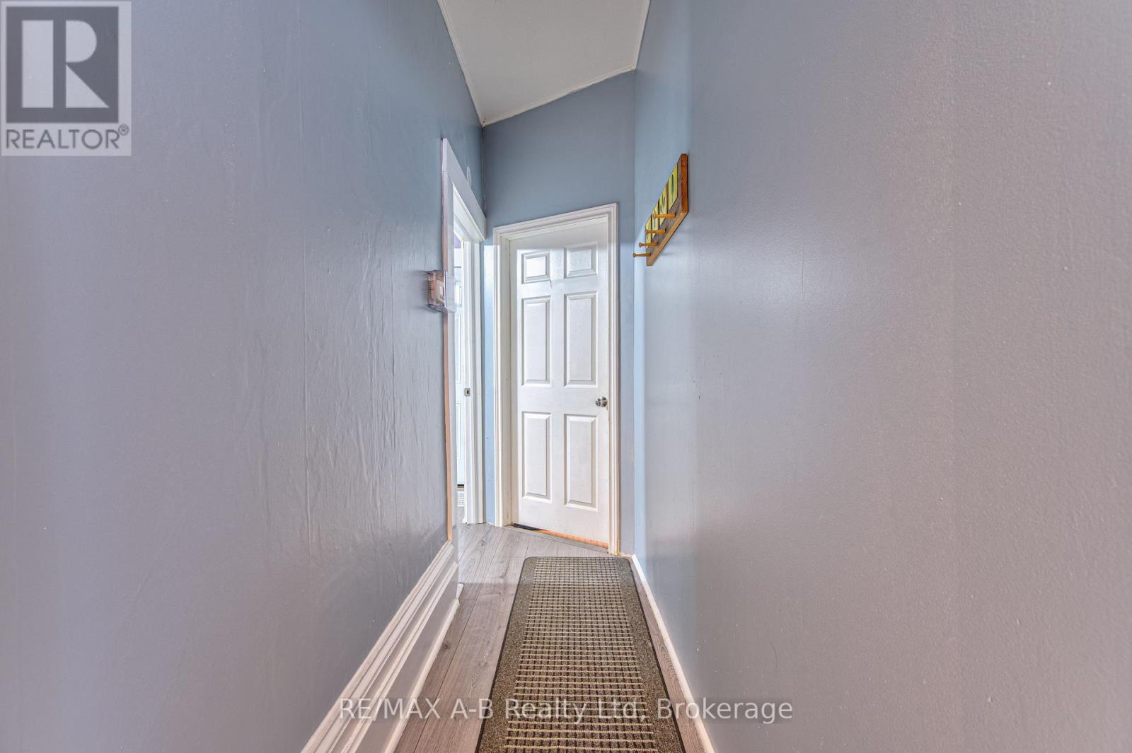 40 Douro Street Property Photo 7