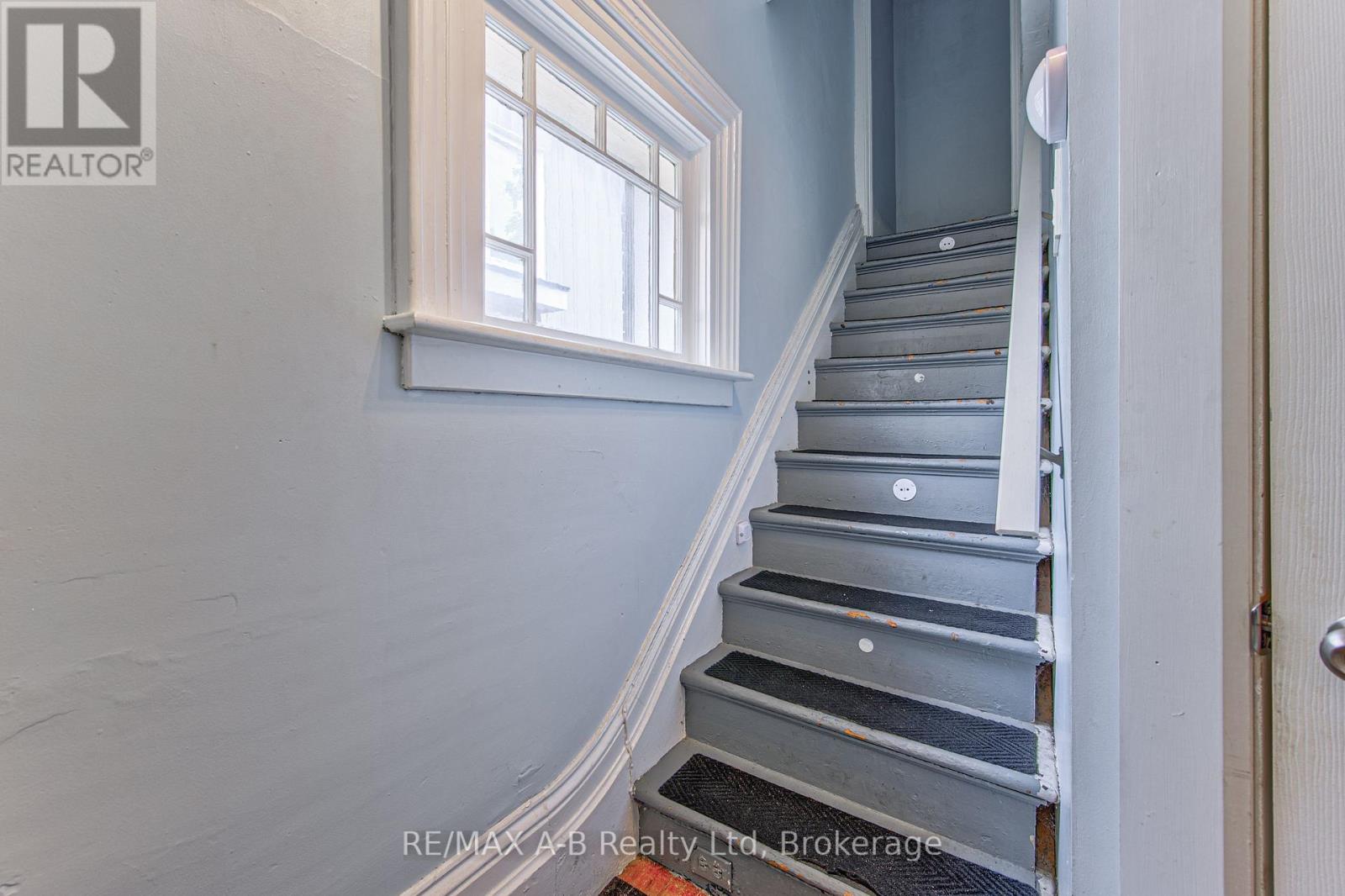40 Douro Street Property Photo 19