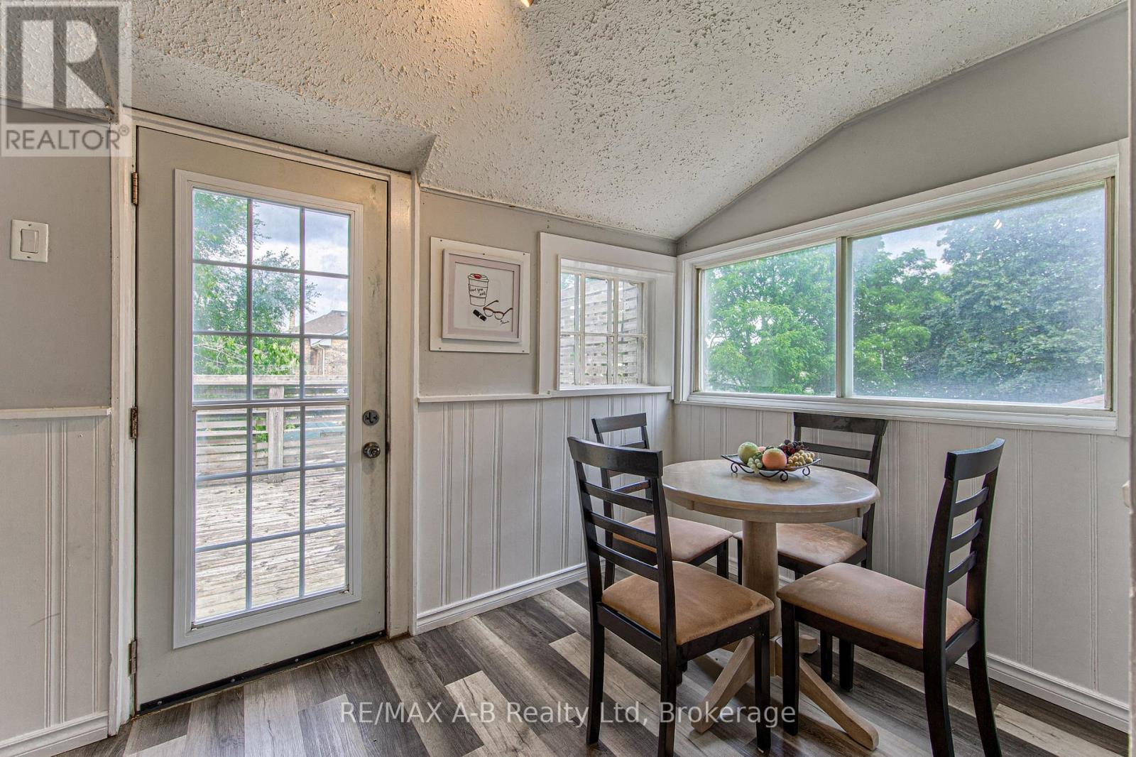 40 Douro Street Property Photo 31