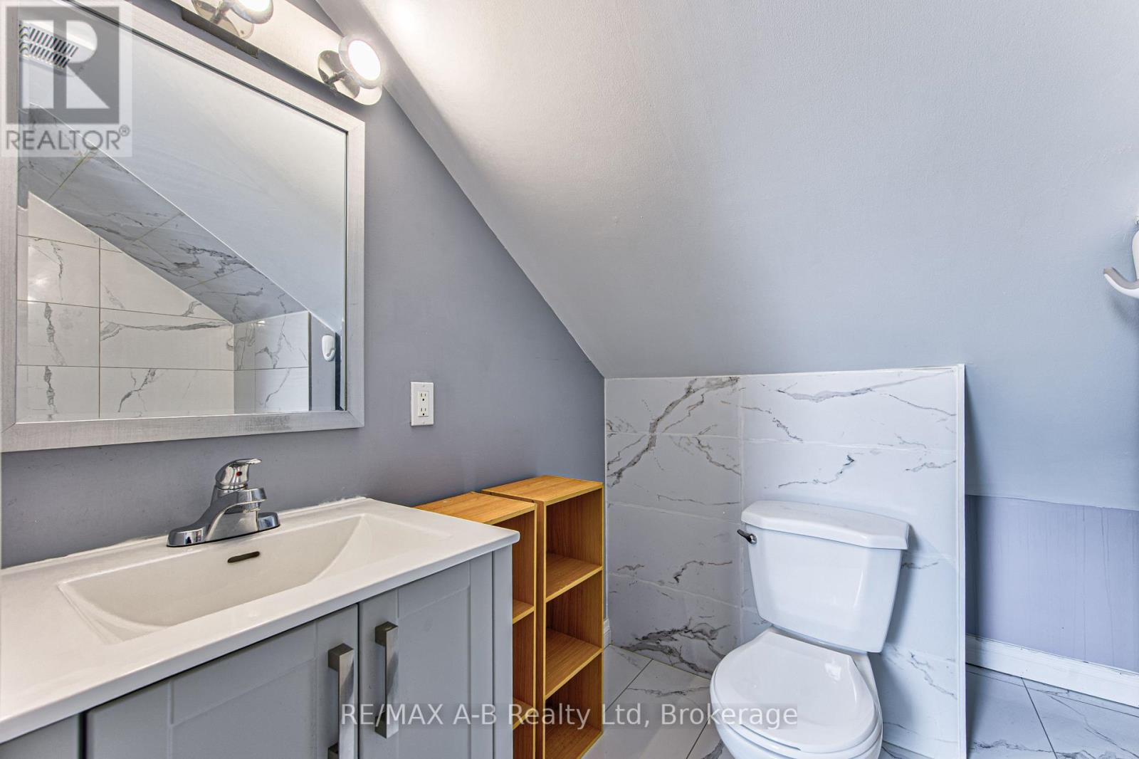 40 Douro Street Property Photo 38