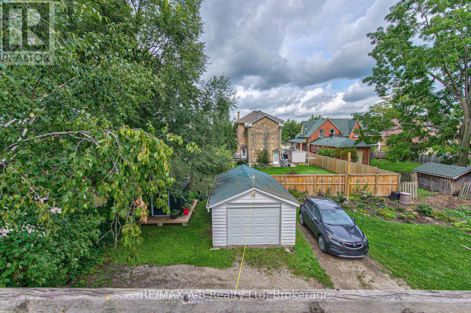 40 Douro Street Property Photo 44