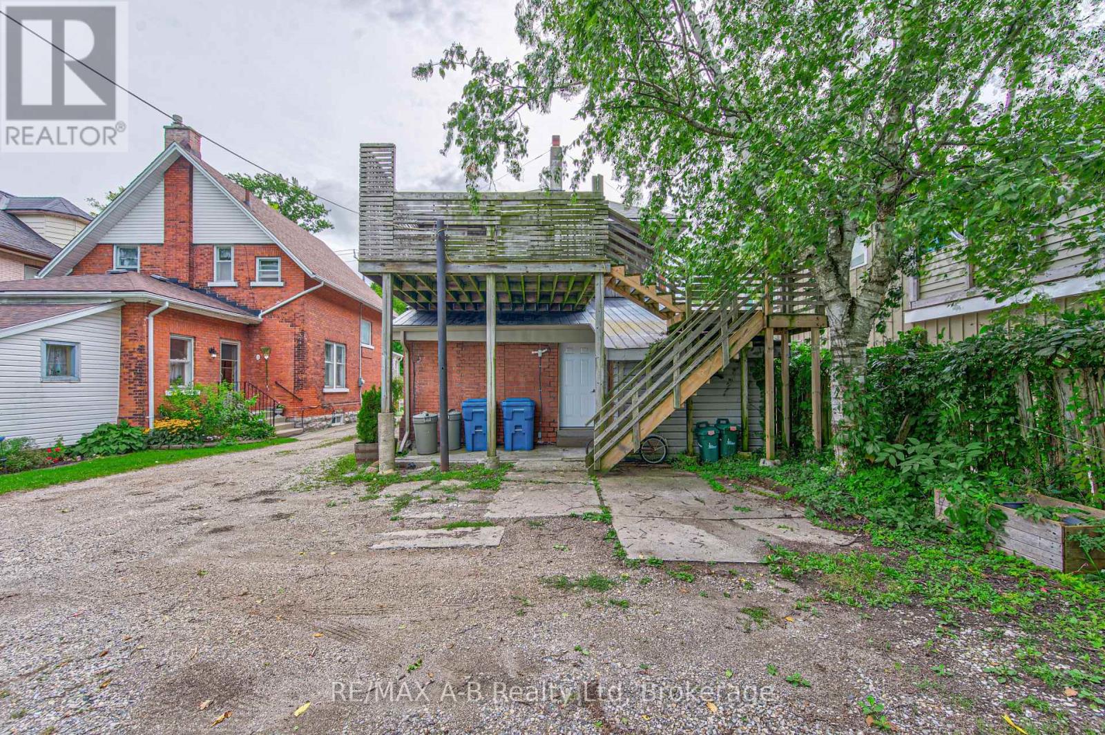 40 Douro Street Property Photo 45