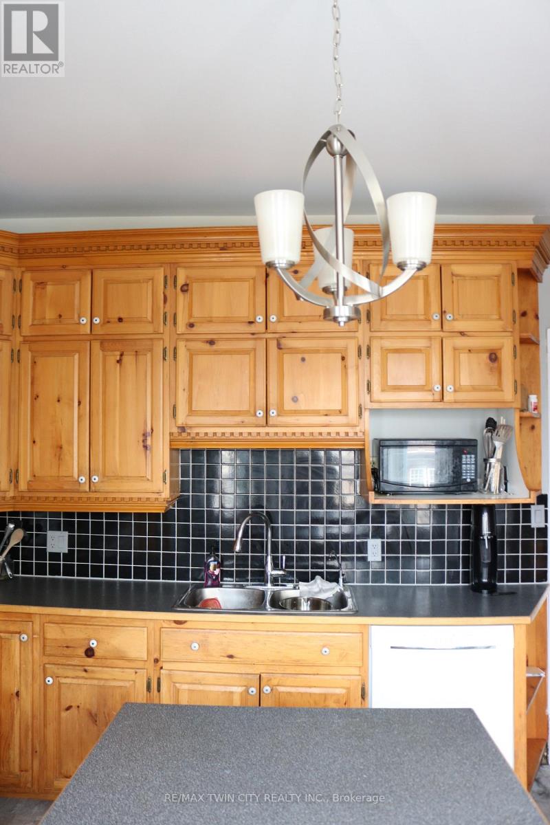 114 Church Street Property Photo 23