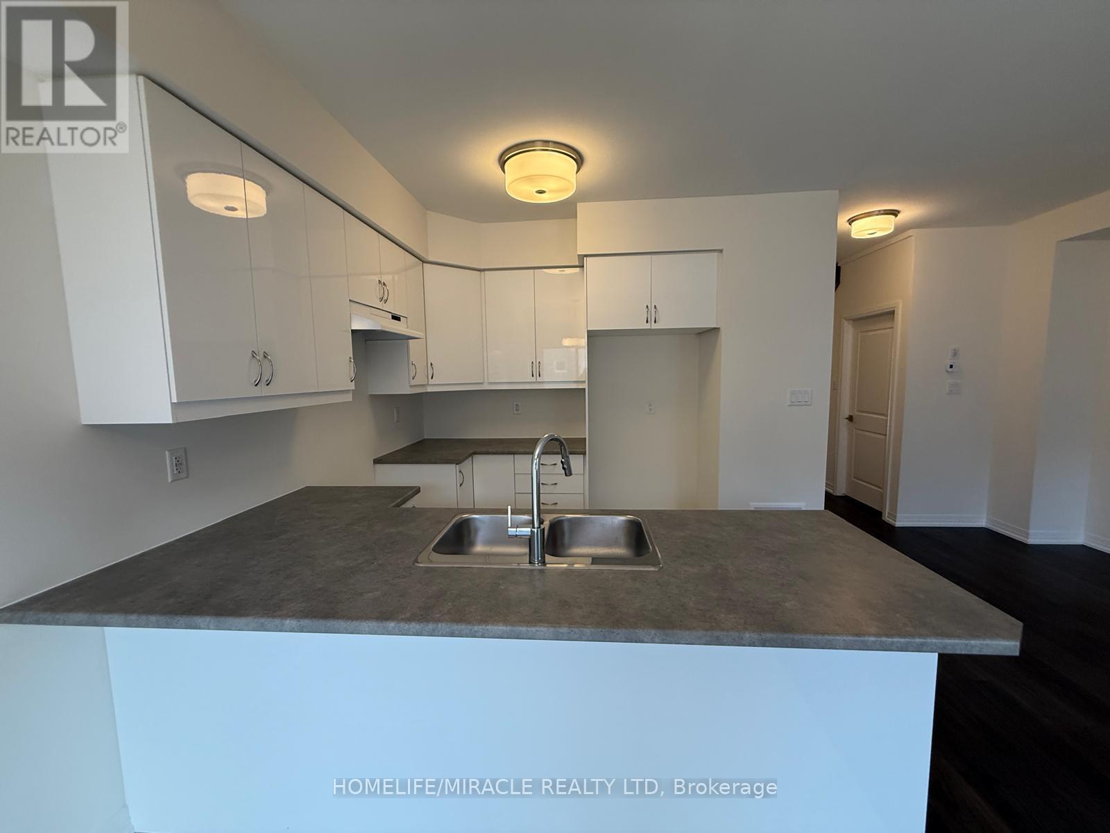 82 Mckernan Avenue Property Photo 10