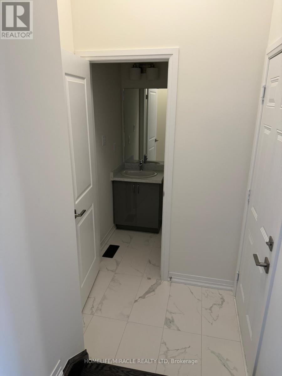 82 Mckernan Avenue Property Photo 13