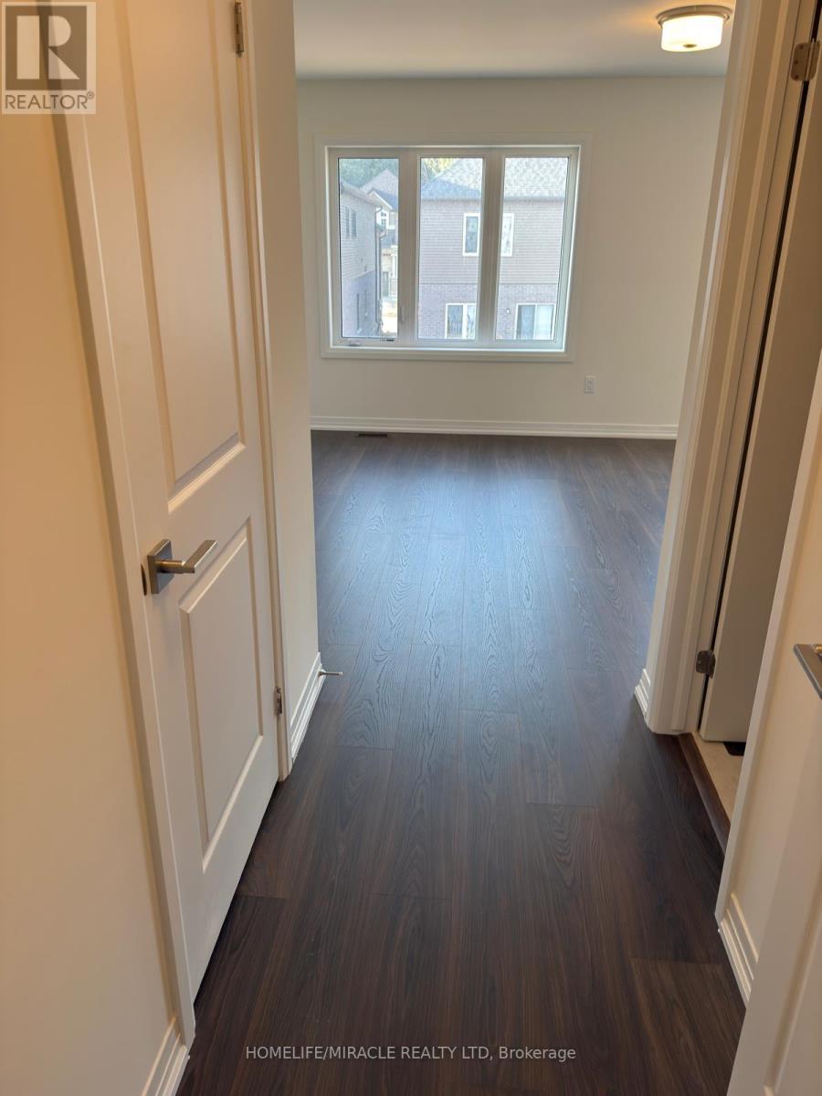 82 Mckernan Avenue Property Photo 37