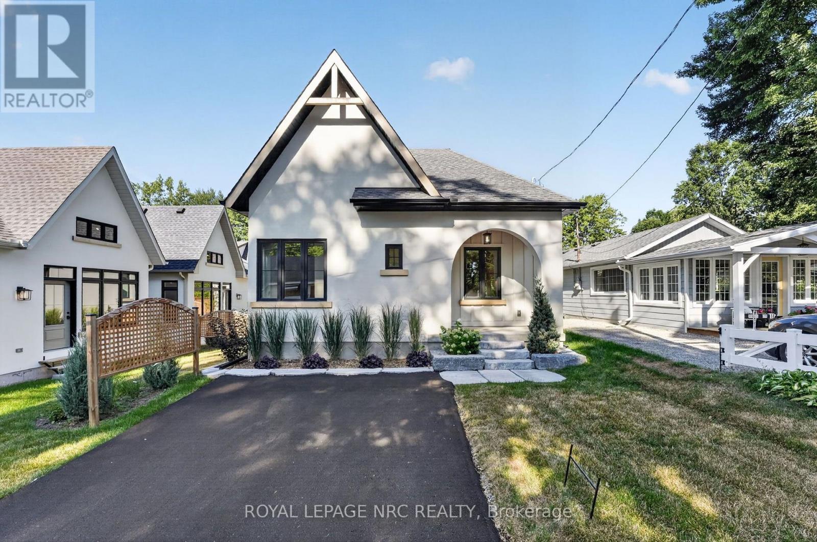 281 Elmwood Avenue Property Photo 2