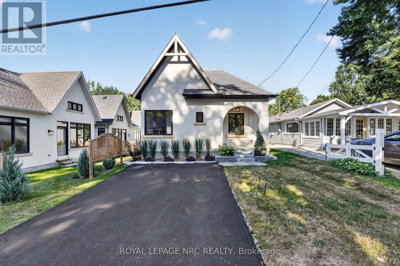 281 Elmwood Avenue Property Photo 3