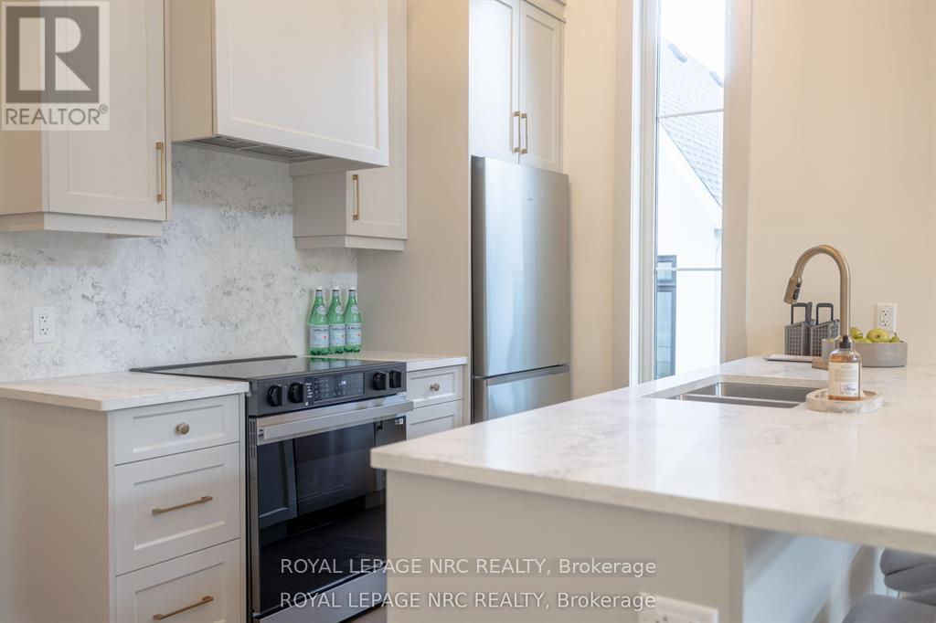 281 Elmwood Avenue Property Photo 7