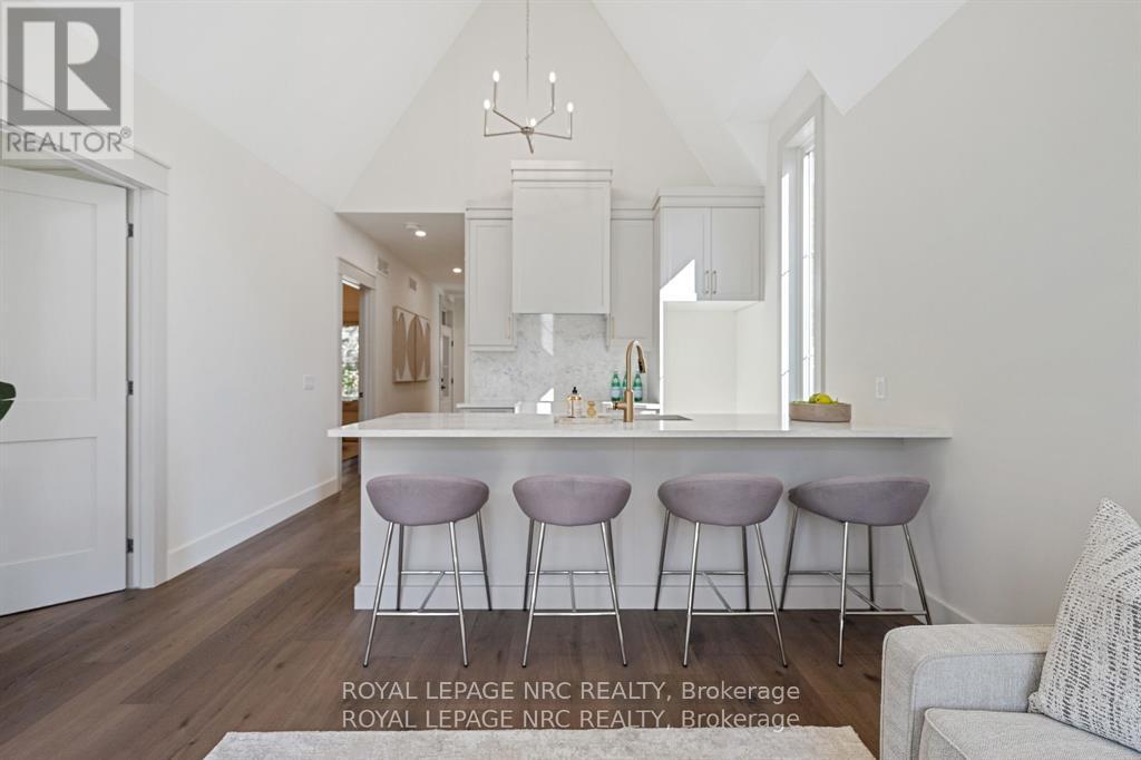 281 Elmwood Avenue Property Photo 10