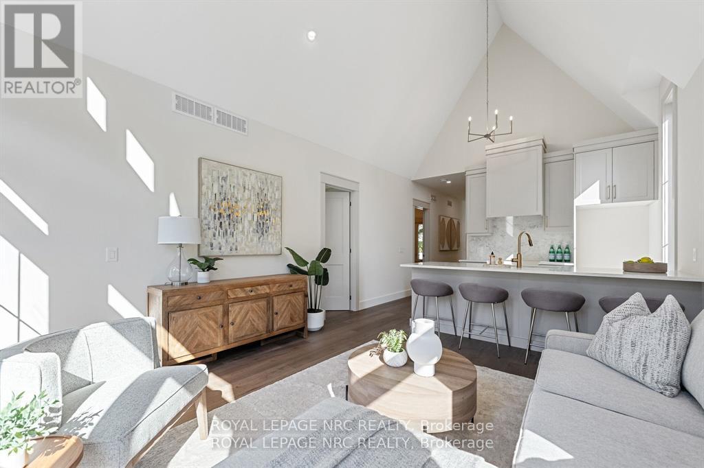 281 Elmwood Avenue Property Photo 12