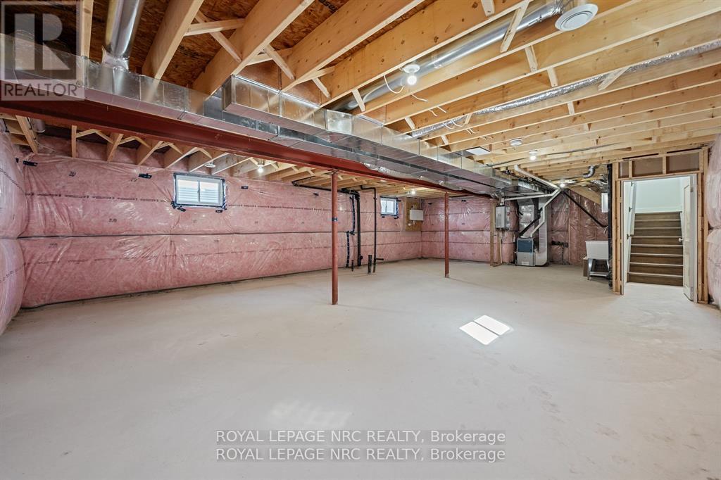 281 Elmwood Avenue Property Photo 18