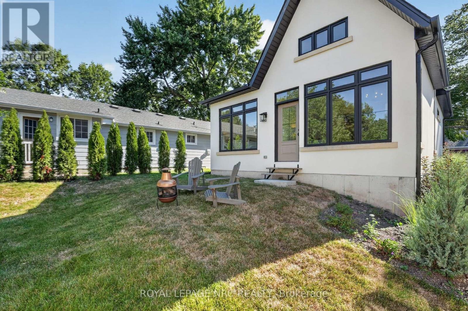 281 Elmwood Avenue Property Photo 19
