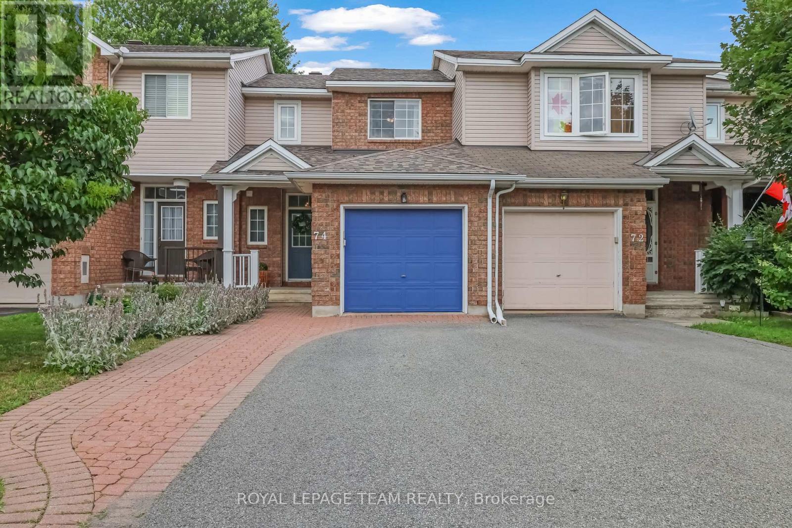 74 Milner Downs Crescent Property Photo 1