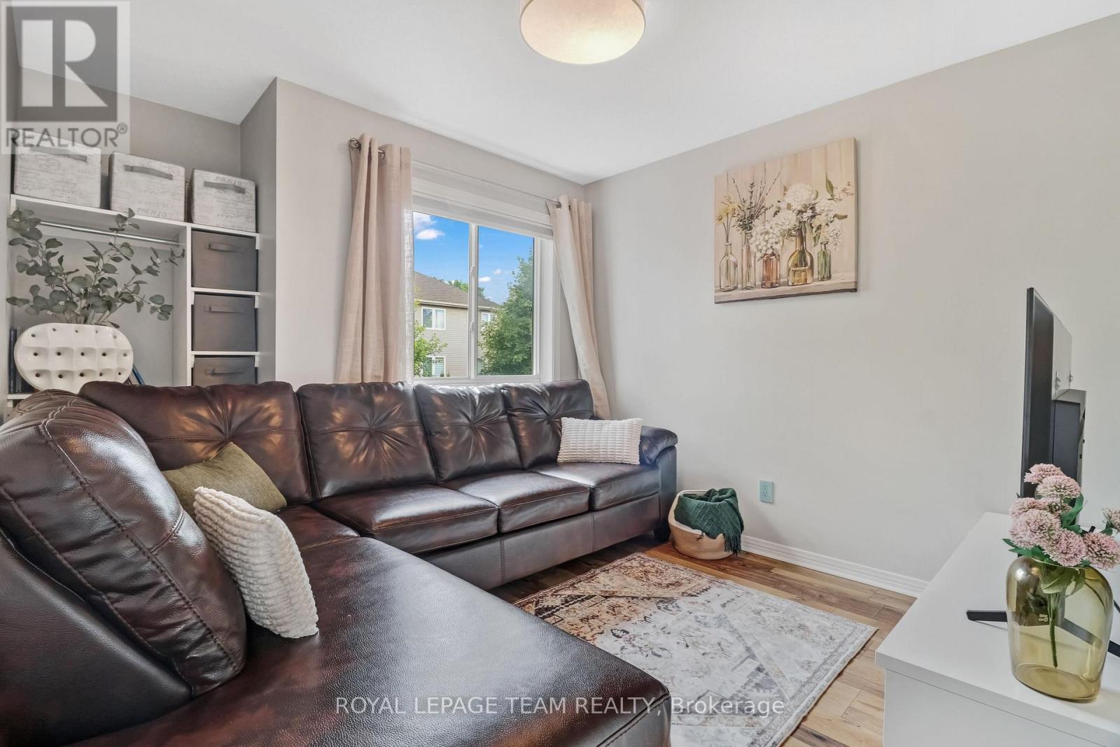 74 Milner Downs Crescent Property Photo 17