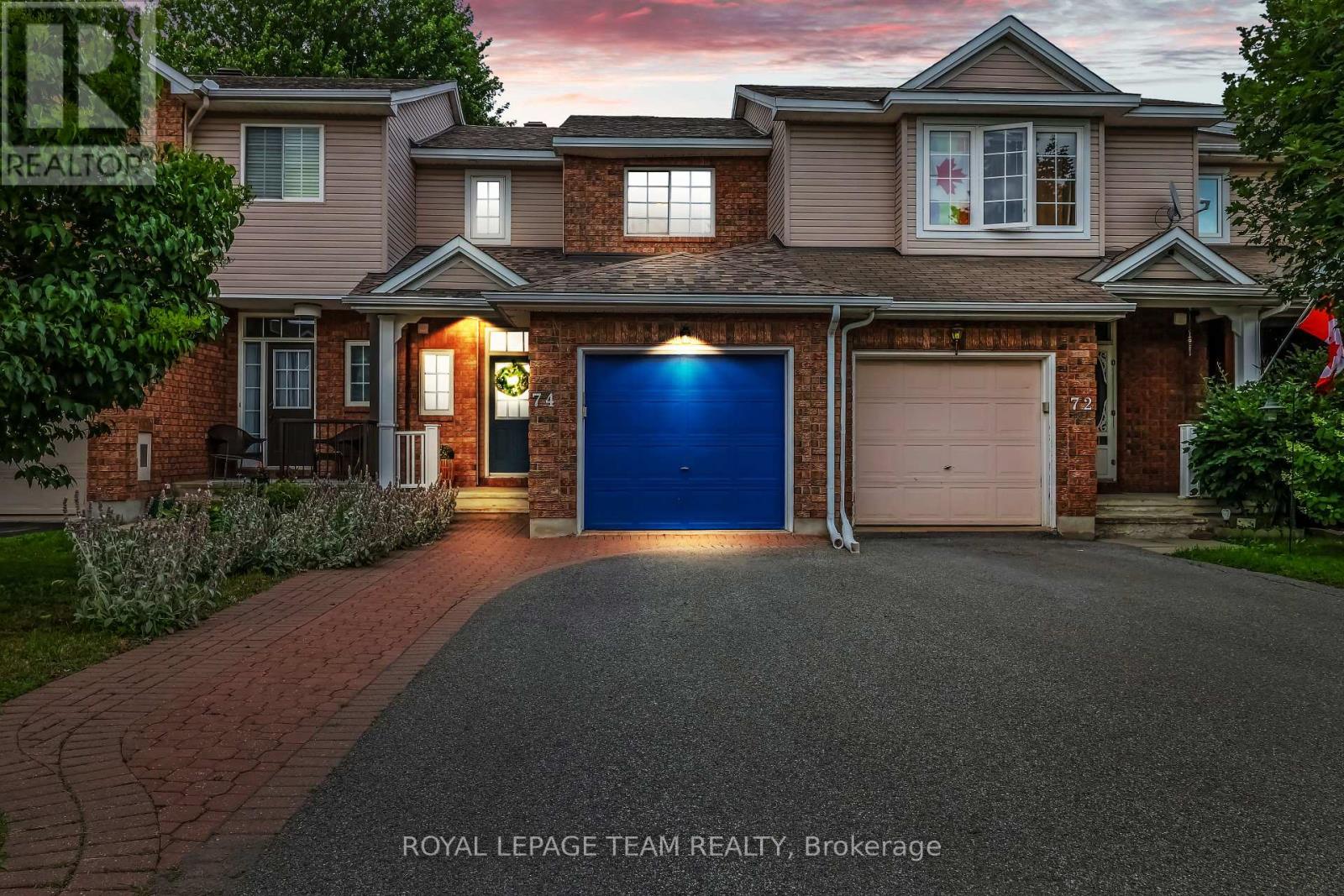 74 Milner Downs Crescent Property Photo 25