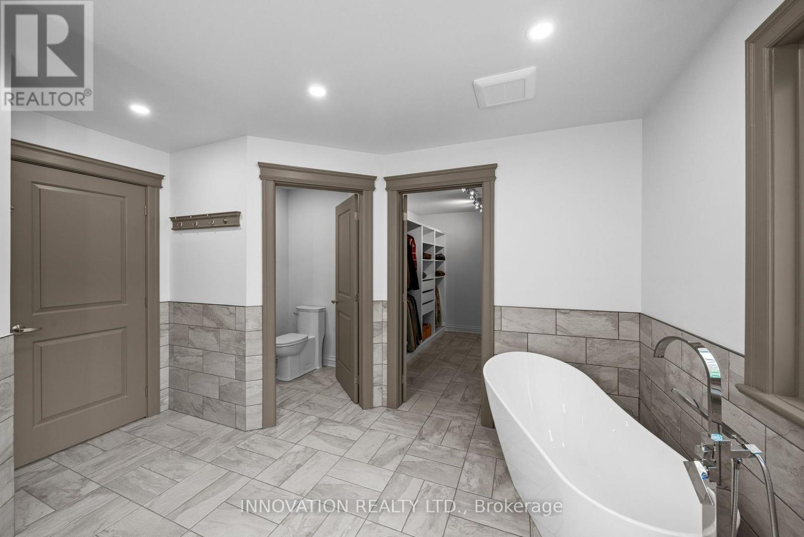439 John Aselford Drive Property Photo 27
