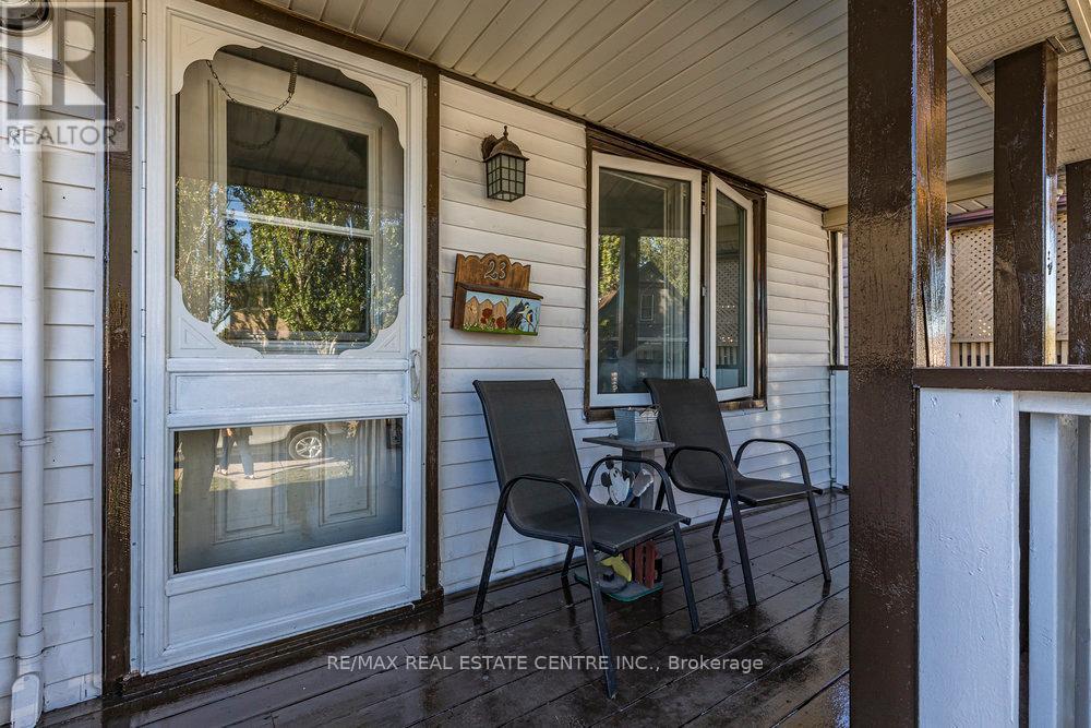 23 Frederick Avenue Property Photo 2