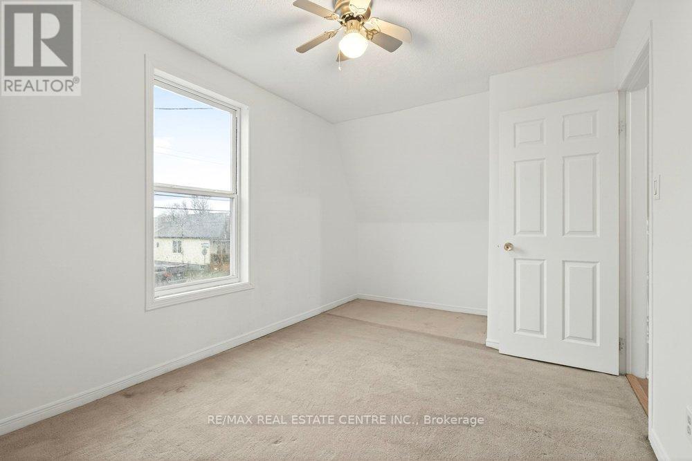23 Frederick Avenue Property Photo 17