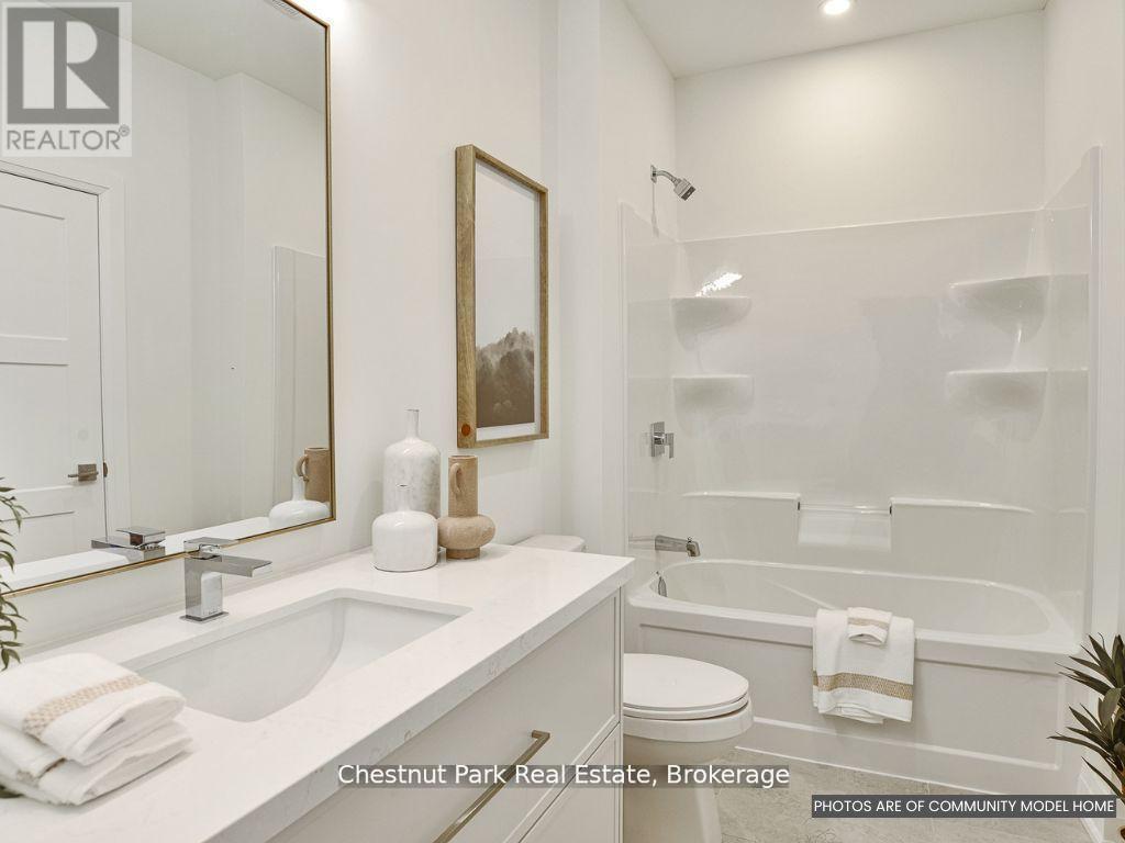 18 Pine Needle Way Property Photo 5