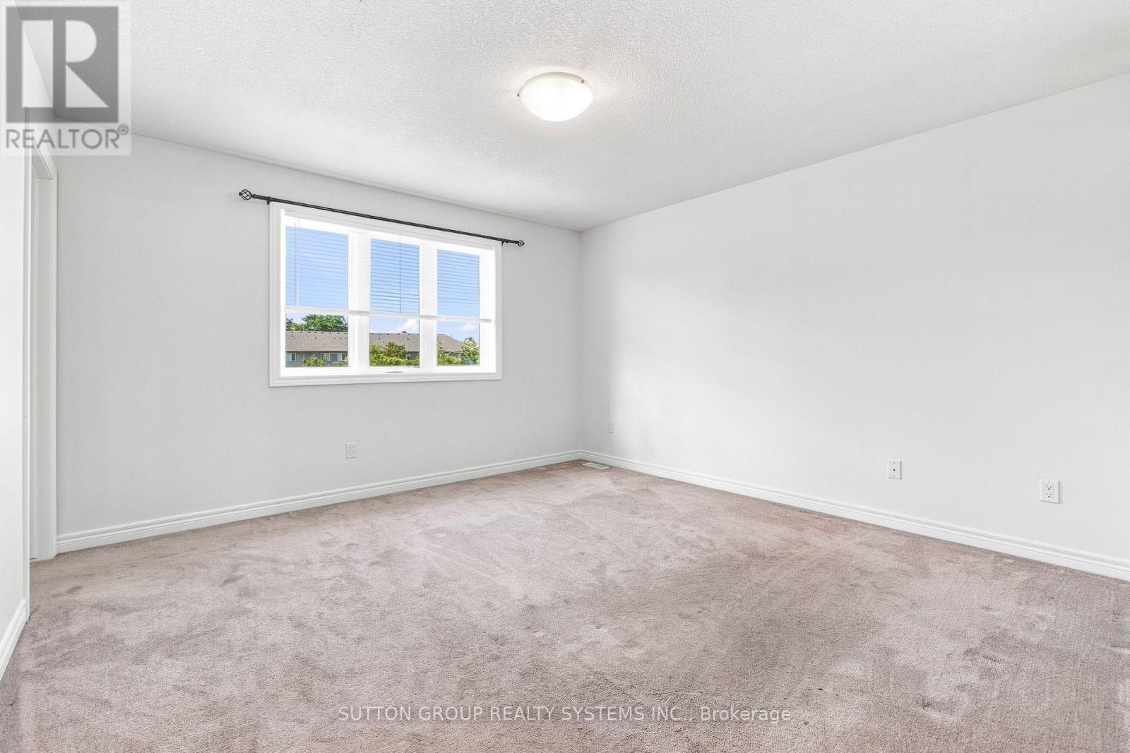 54 - 380 Lake Street Property Photo 26