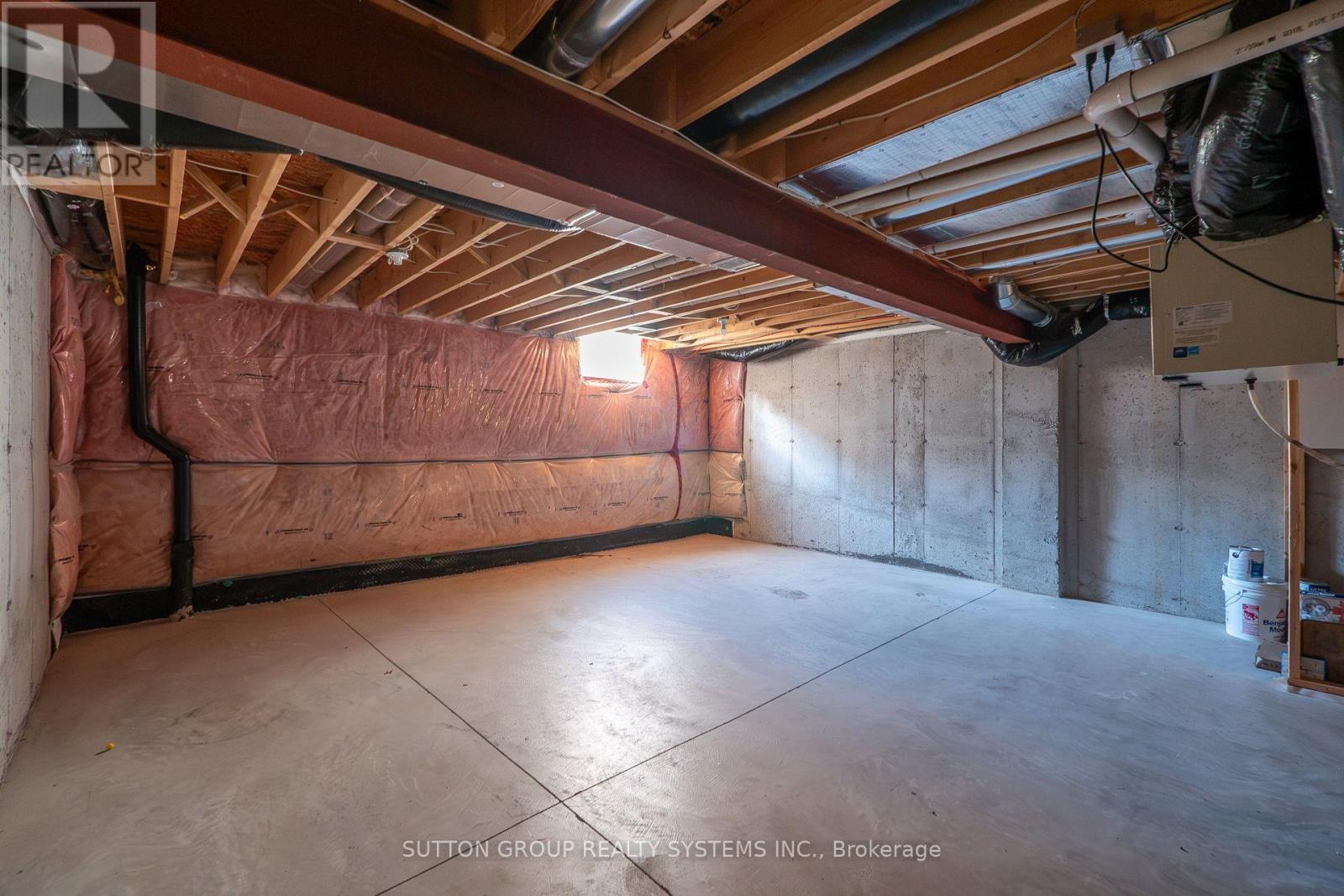 54 - 380 Lake Street Property Photo 41