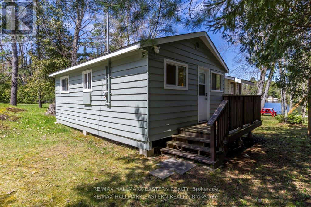 1810 Hull Road Property Photo 3