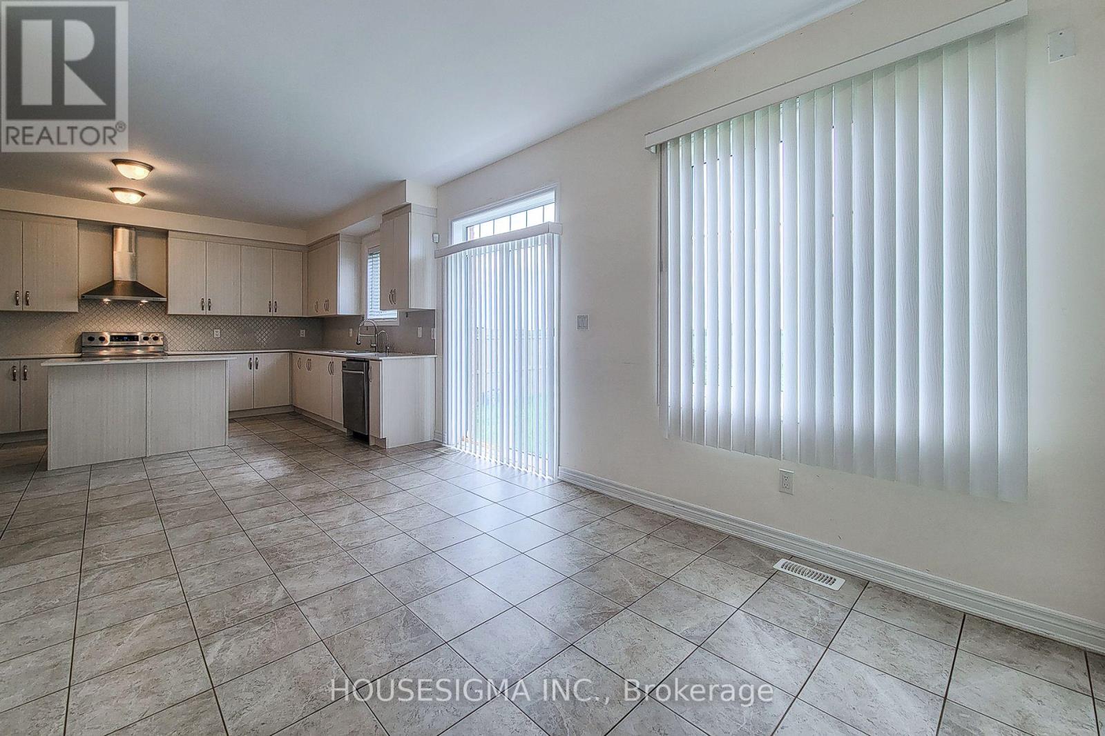 91 Homestead Way Property Photo 16
