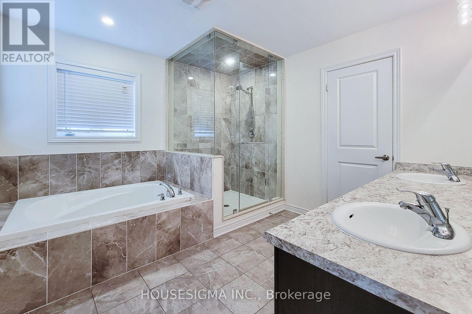 91 Homestead Way Property Photo 24