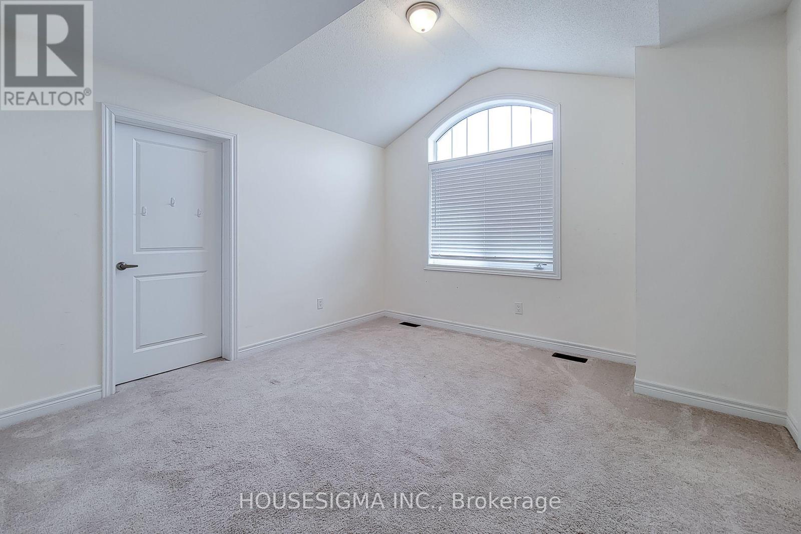 91 Homestead Way Property Photo 27