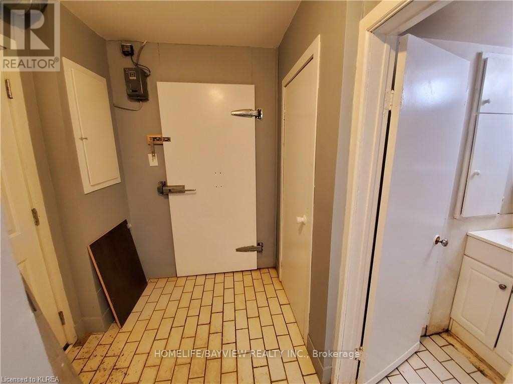 9 Bridge Street Property Photo 3