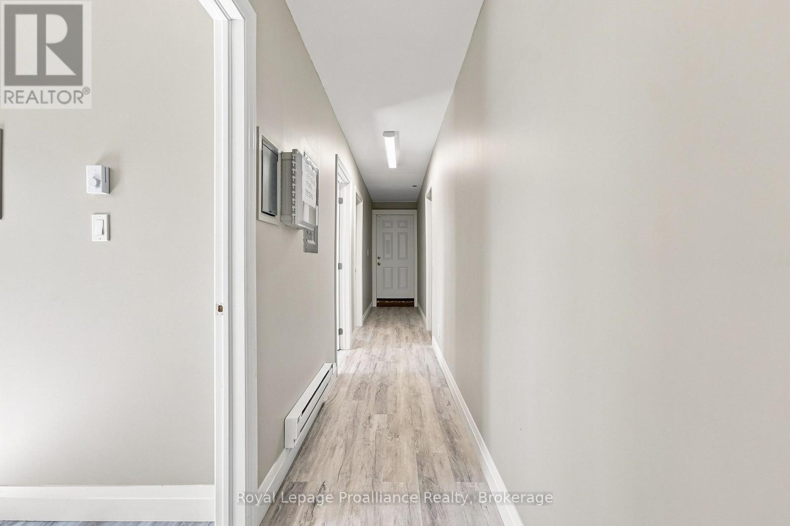 12541 Highway 41 Property Photo 8