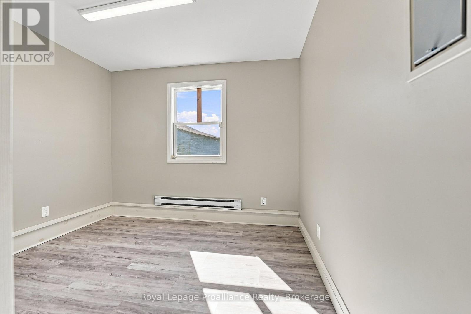 12541 Highway 41 Property Photo 13