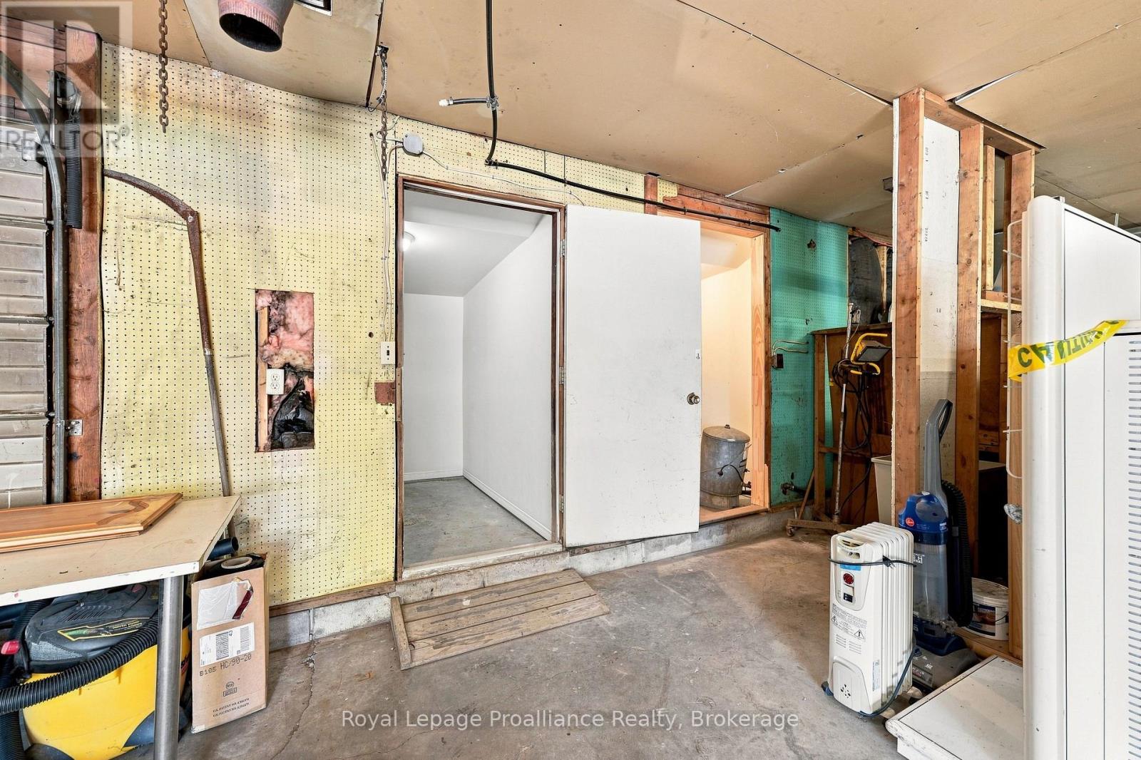 12541 Highway 41 Property Photo 34
