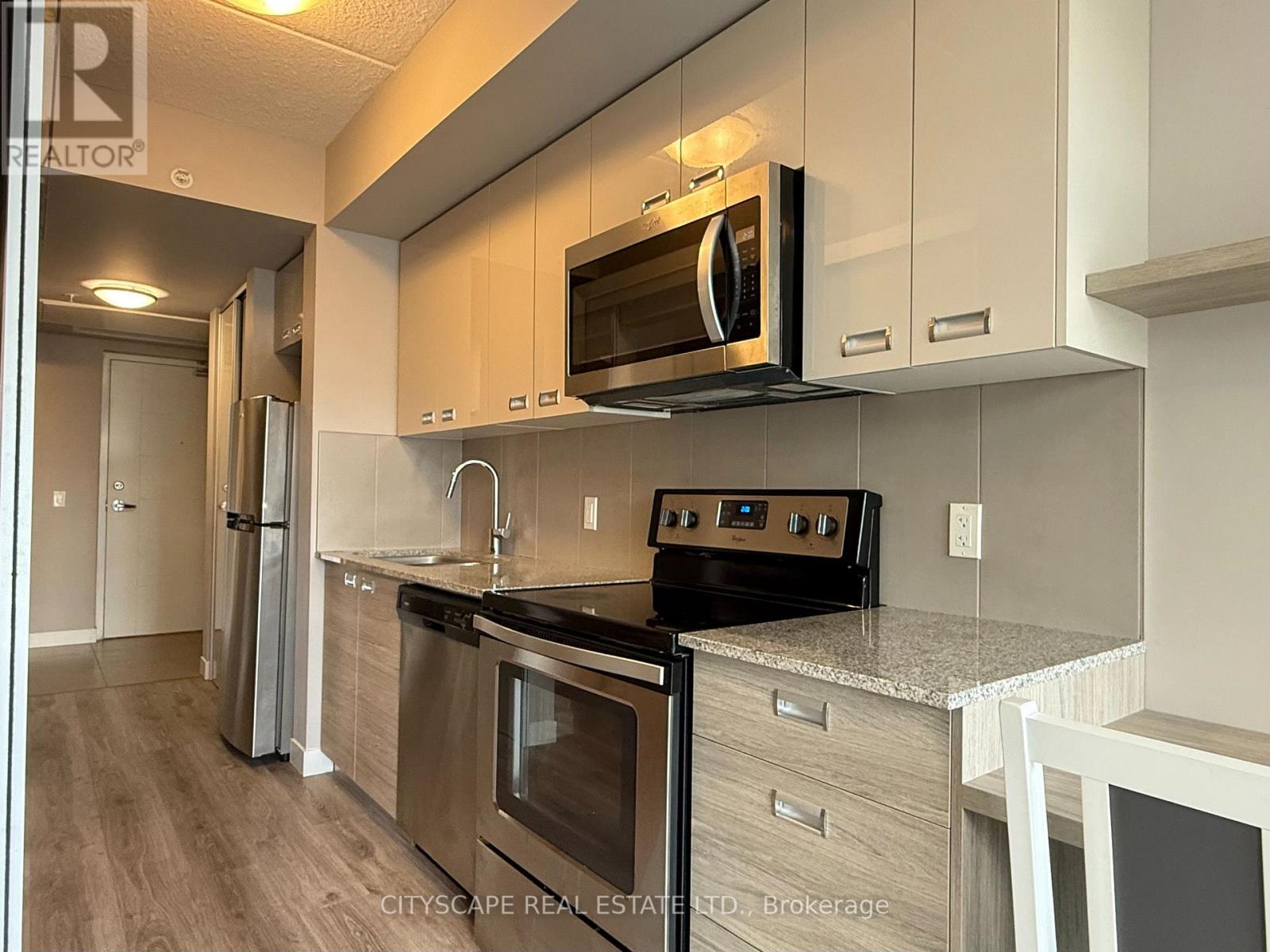 511 - 308 Lester Street Property Photo 11