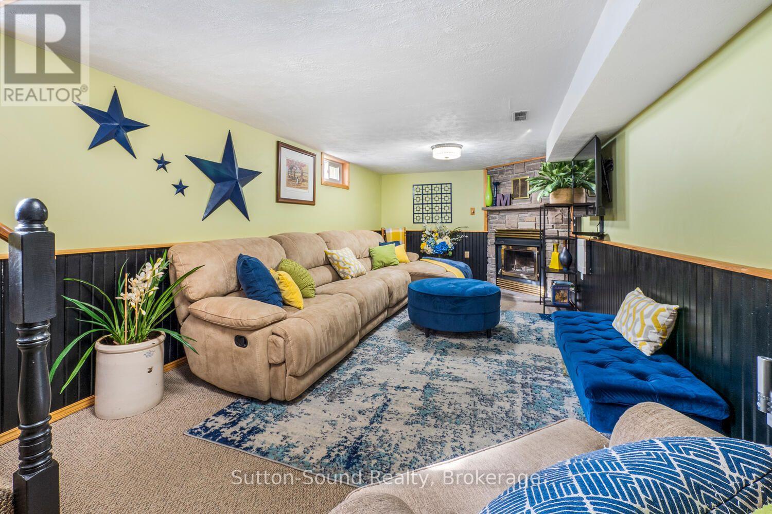 35 Pine Tree Drive Property Photo 31