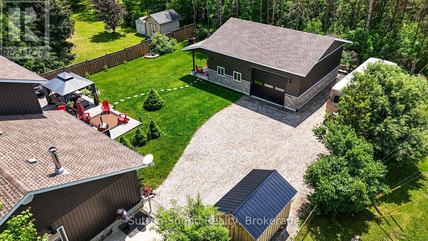 35 Pine Tree Drive Property Photo 43