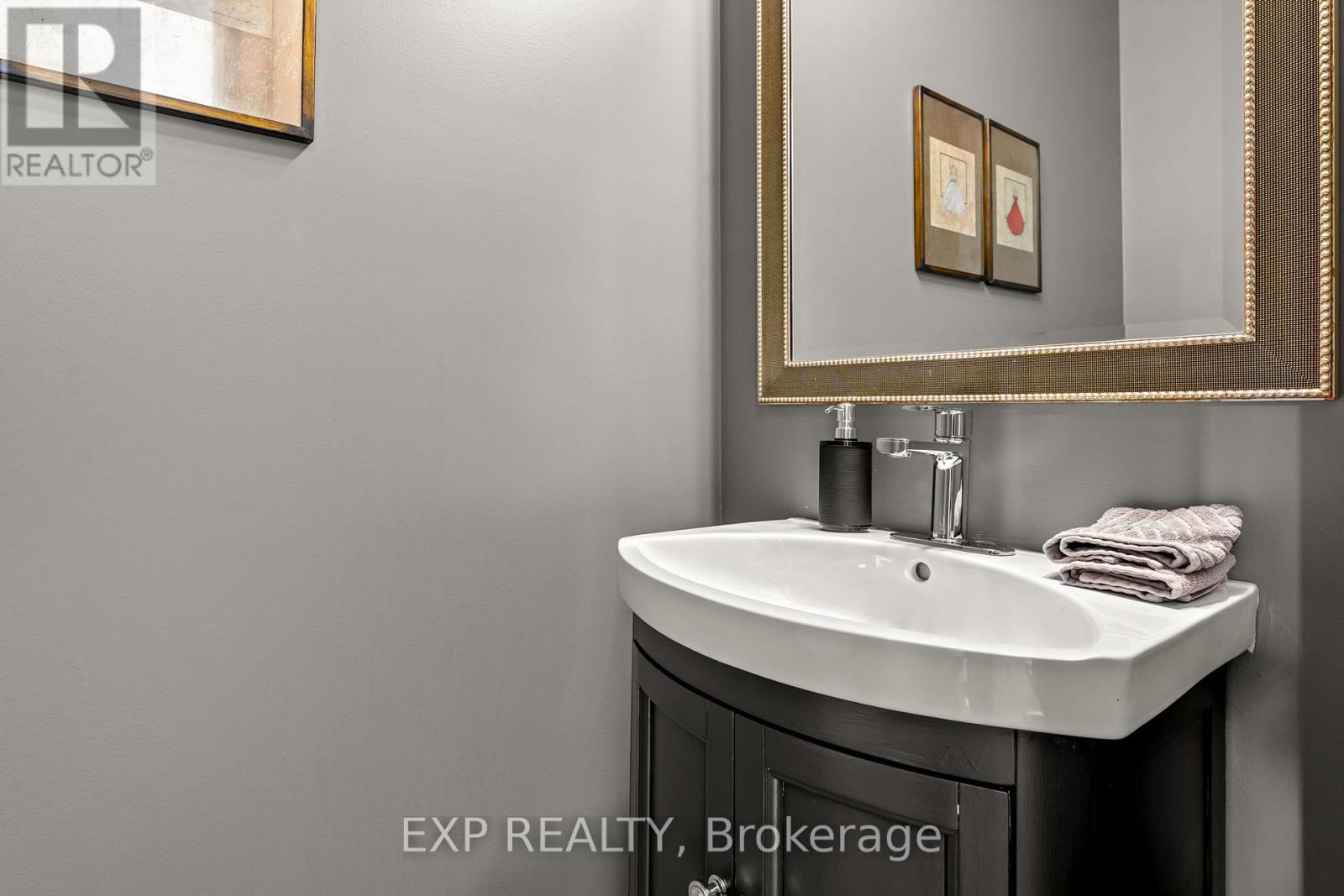 7 Seacove Court Property Photo 6