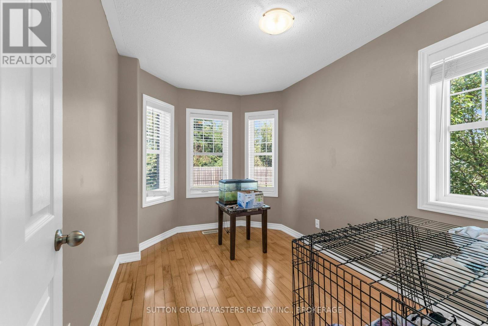 901 Newmarket Lane Property Photo 27