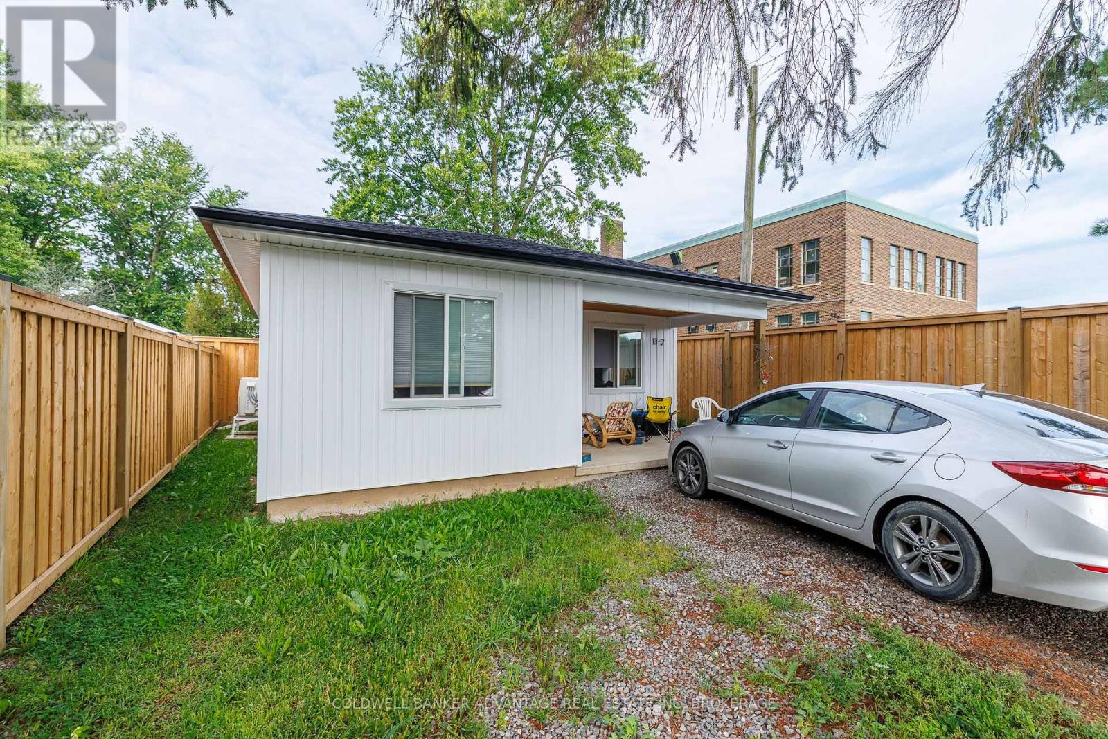 13/15 Duncan Street W Property Photo 4