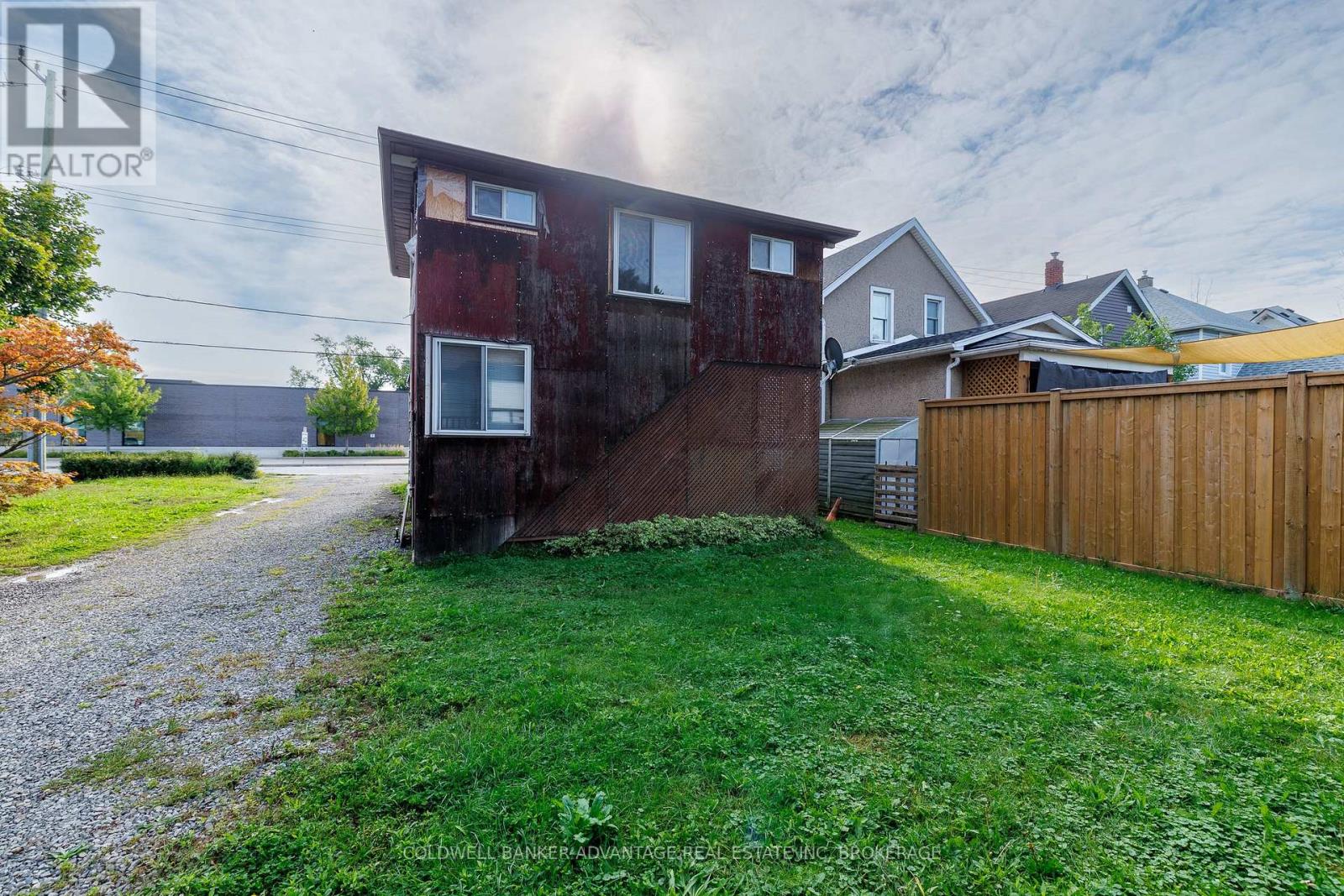 13/15 Duncan Street W Property Photo 34