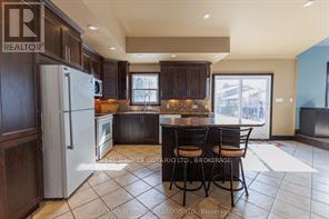 1850 Ridge Road W Property Photo 18