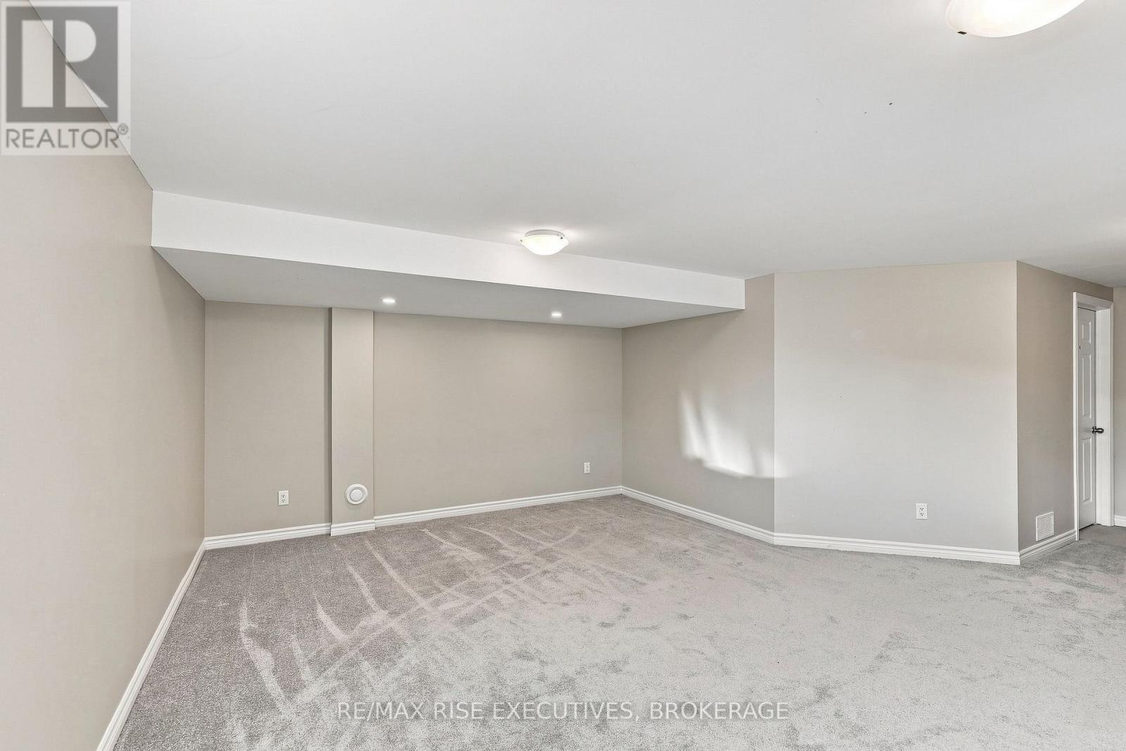 1355 Demers Avenue Property Photo 39