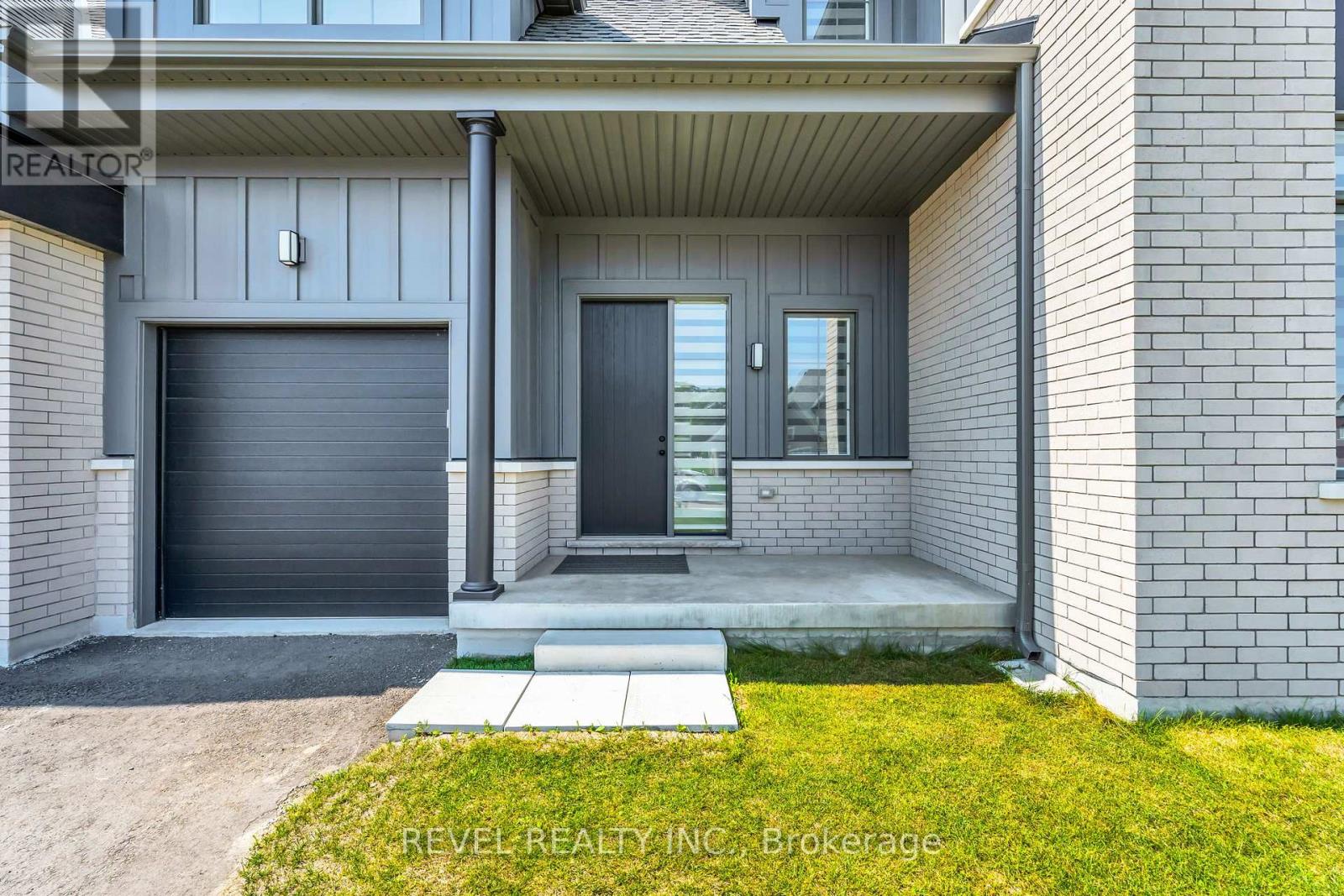 36 Ewing Way Property Photo 5